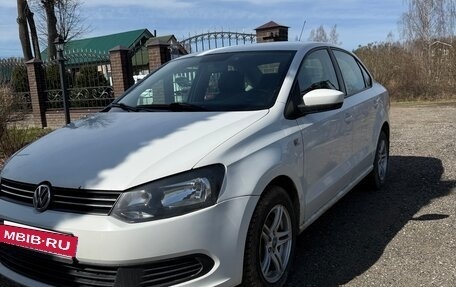 Volkswagen Polo VI (EU Market), 2011 год, 520 000 рублей, 2 фотография