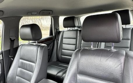 Volkswagen Touareg III, 2004 год, 1 000 000 рублей, 6 фотография