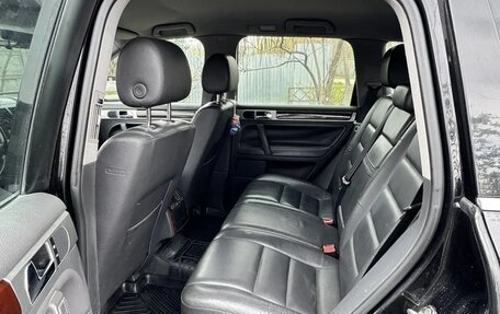 Volkswagen Touareg III, 2004 год, 1 000 000 рублей, 8 фотография