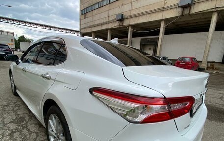 Toyota Camry, 2020 год, 2 600 000 рублей, 7 фотография