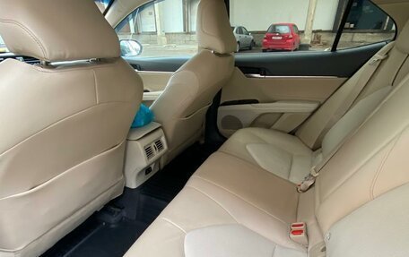 Toyota Camry, 2020 год, 2 600 000 рублей, 11 фотография