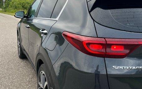 KIA Sportage IV рестайлинг, 2018 год, 2 050 000 рублей, 2 фотография