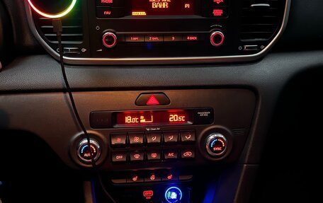 KIA Sportage IV рестайлинг, 2018 год, 2 050 000 рублей, 6 фотография