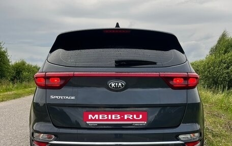 KIA Sportage IV рестайлинг, 2018 год, 2 050 000 рублей, 5 фотография