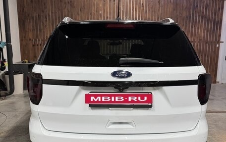 Ford Explorer VI, 2017 год, 2 799 000 рублей, 4 фотография