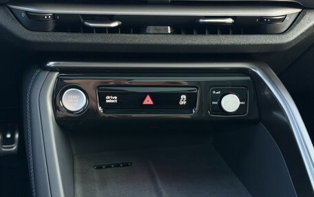 Audi Q5, 2026 год, 6 100 000 рублей, 27 фотография