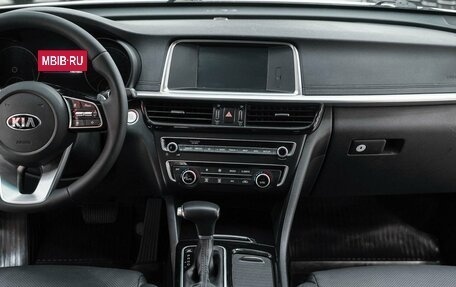 KIA Optima IV, 2018 год, 1 590 000 рублей, 13 фотография