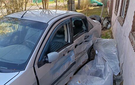 Ford Focus IV, 2002 год, 150 000 рублей, 4 фотография