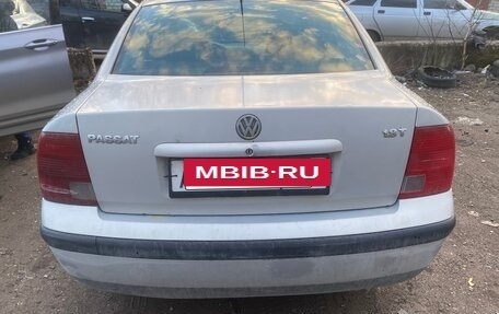 Volkswagen Passat B5+ рестайлинг, 2000 год, 245 000 рублей, 1 фотография