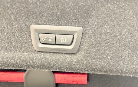 BMW 3 серия, 2021 год, 3 900 000 рублей, 13 фотография