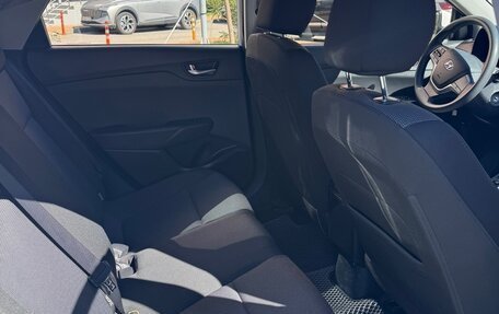 Hyundai Solaris II рестайлинг, 2020 год, 1 490 000 рублей, 7 фотография