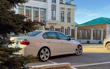 BMW 3 серия, 2005 год, 1 900 000 рублей, 8 фотография