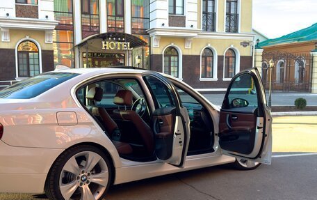 BMW 3 серия, 2005 год, 1 900 000 рублей, 11 фотография