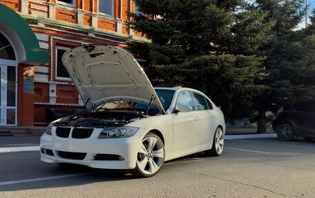BMW 3 серия, 2005 год, 1 900 000 рублей, 26 фотография