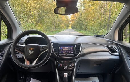 Chevrolet Trax, 2021 год, 1 400 000 рублей, 6 фотография