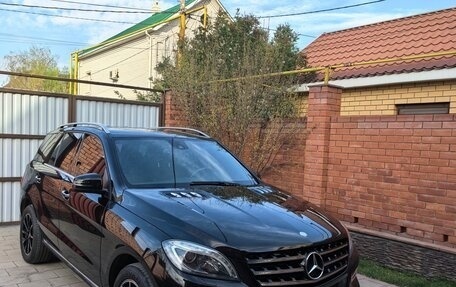 Mercedes-Benz M-Класс, 2013 год, 2 900 000 рублей, 2 фотография