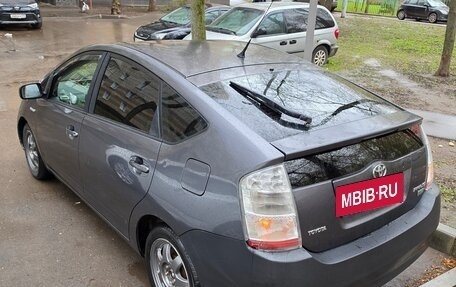 Toyota Prius, 2008 год, 577 000 рублей, 4 фотография