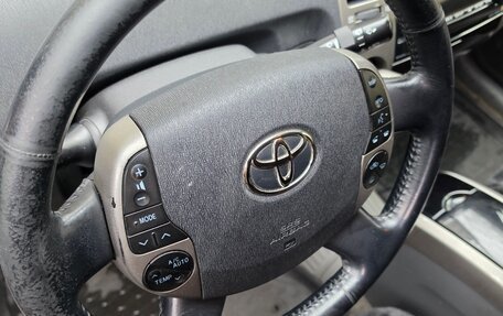 Toyota Prius, 2008 год, 577 000 рублей, 17 фотография