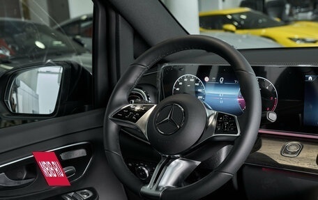 Mercedes-Benz V-Класс, 2026 год, 14 200 000 рублей, 11 фотография