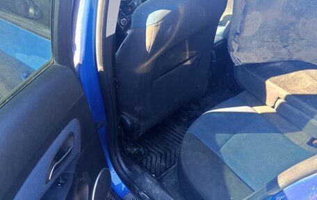 Chevrolet Cruze II, 2011 год, 210 000 рублей, 11 фотография