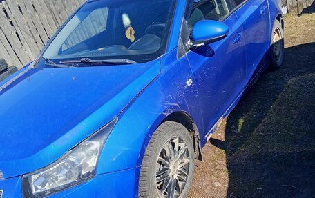 Chevrolet Cruze II, 2011 год, 210 000 рублей, 9 фотография