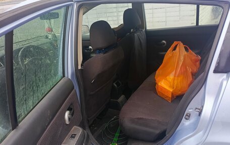 Nissan Tiida, 2011 год, 750 000 рублей, 6 фотография