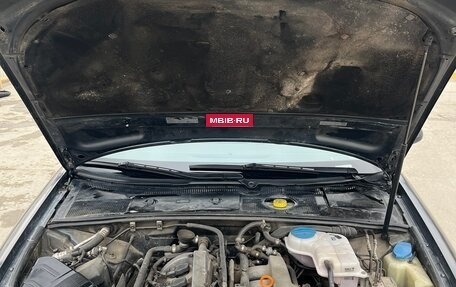 Audi A4, 2004 год, 450 000 рублей, 17 фотография