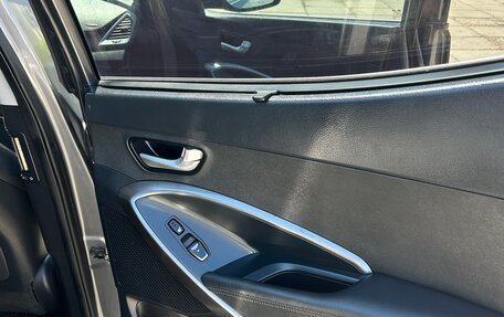 Hyundai Santa Fe III рестайлинг, 2016 год, 2 360 000 рублей, 23 фотография