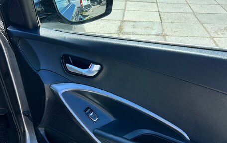 Hyundai Santa Fe III рестайлинг, 2016 год, 2 360 000 рублей, 22 фотография