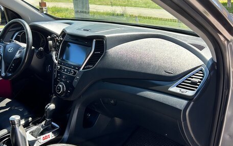 Hyundai Santa Fe III рестайлинг, 2016 год, 2 360 000 рублей, 20 фотография