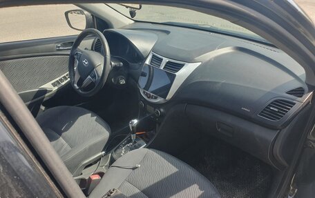 Hyundai Solaris II рестайлинг, 2011 год, 620 000 рублей, 7 фотография