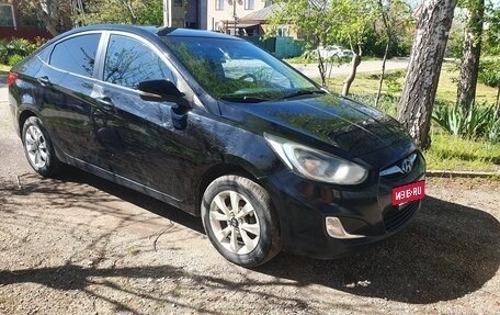 Hyundai Solaris II рестайлинг, 2011 год, 620 000 рублей, 2 фотография