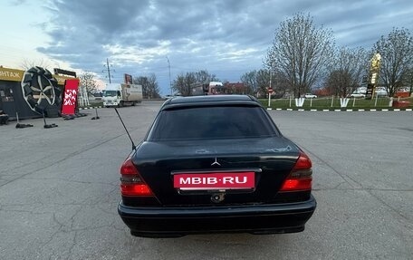 Mercedes-Benz C-Класс, 1997 год, 300 000 рублей, 2 фотография