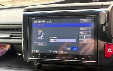 Honda Stepwgn IV, 2016 год, 1 950 000 рублей, 16 фотография