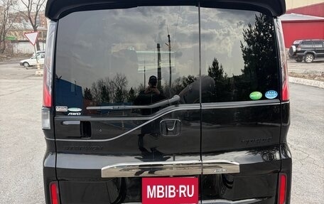 Honda Stepwgn IV, 2016 год, 1 950 000 рублей, 13 фотография