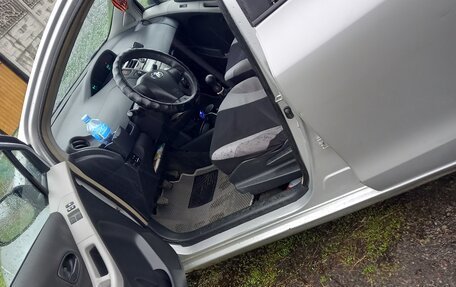 Toyota Yaris III рестайлинг, 2009 год, 530 000 рублей, 10 фотография