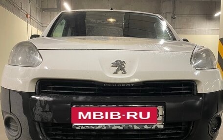 Peugeot Partner II рестайлинг 2, 2013 год, 650 000 рублей, 8 фотография