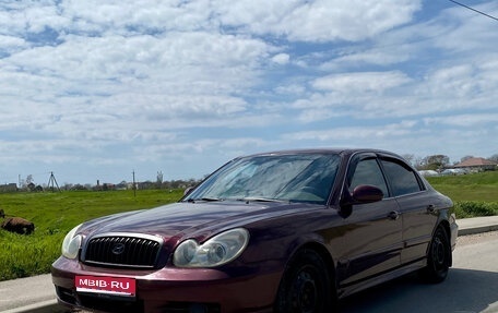 Hyundai Sonata IV рестайлинг, 2003 год, 300 000 рублей, 1 фотография