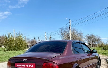 Hyundai Sonata IV рестайлинг, 2003 год, 300 000 рублей, 2 фотография