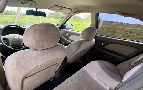 Hyundai Sonata IV рестайлинг, 2003 год, 300 000 рублей, 13 фотография