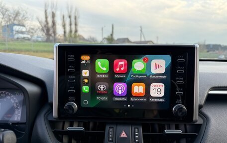 Toyota RAV4, 2021 год, 3 650 000 рублей, 14 фотография