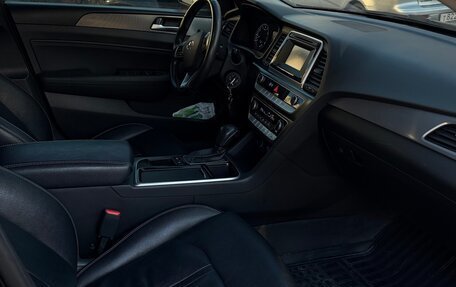 Hyundai Sonata VII, 2017 год, 1 800 000 рублей, 12 фотография