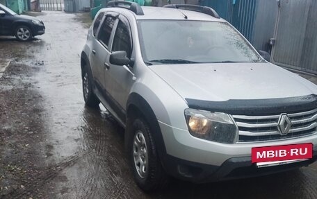 Renault Duster I рестайлинг, 2012 год, 800 000 рублей, 2 фотография