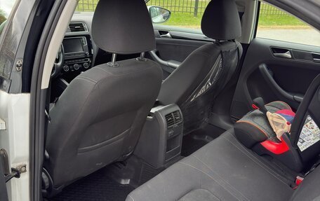 Volkswagen Jetta VI, 2018 год, 1 530 000 рублей, 12 фотография