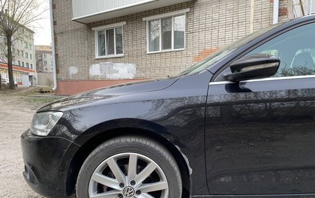 Volkswagen Jetta VI, 2012 год, 900 000 рублей, 6 фотография