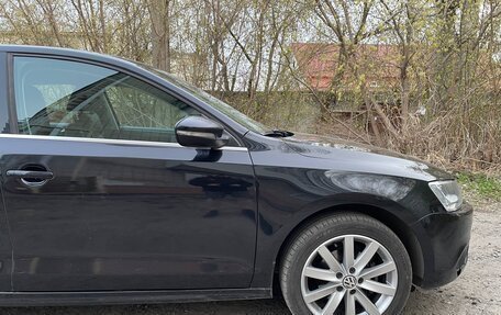 Volkswagen Jetta VI, 2012 год, 900 000 рублей, 9 фотография