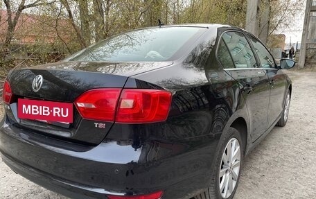 Volkswagen Jetta VI, 2012 год, 900 000 рублей, 14 фотография
