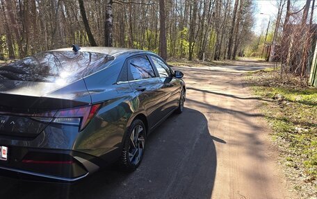 Hyundai Elantra, 2023 год, 2 199 000 рублей, 10 фотография