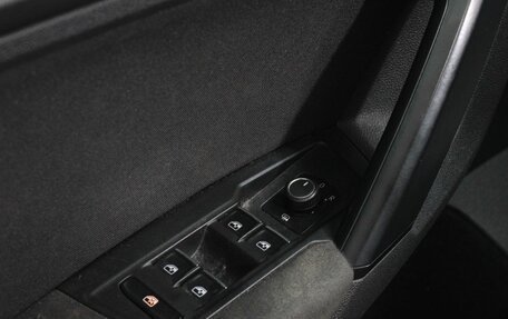 Volkswagen Tiguan II, 2017 год, 2 700 000 рублей, 10 фотография