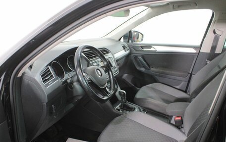 Volkswagen Tiguan II, 2017 год, 2 700 000 рублей, 15 фотография